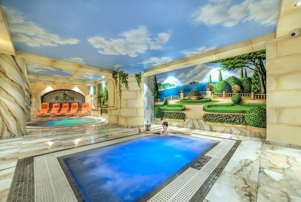 Hotel Krolewski Janów Lubelski Dış mekan fotoğraf