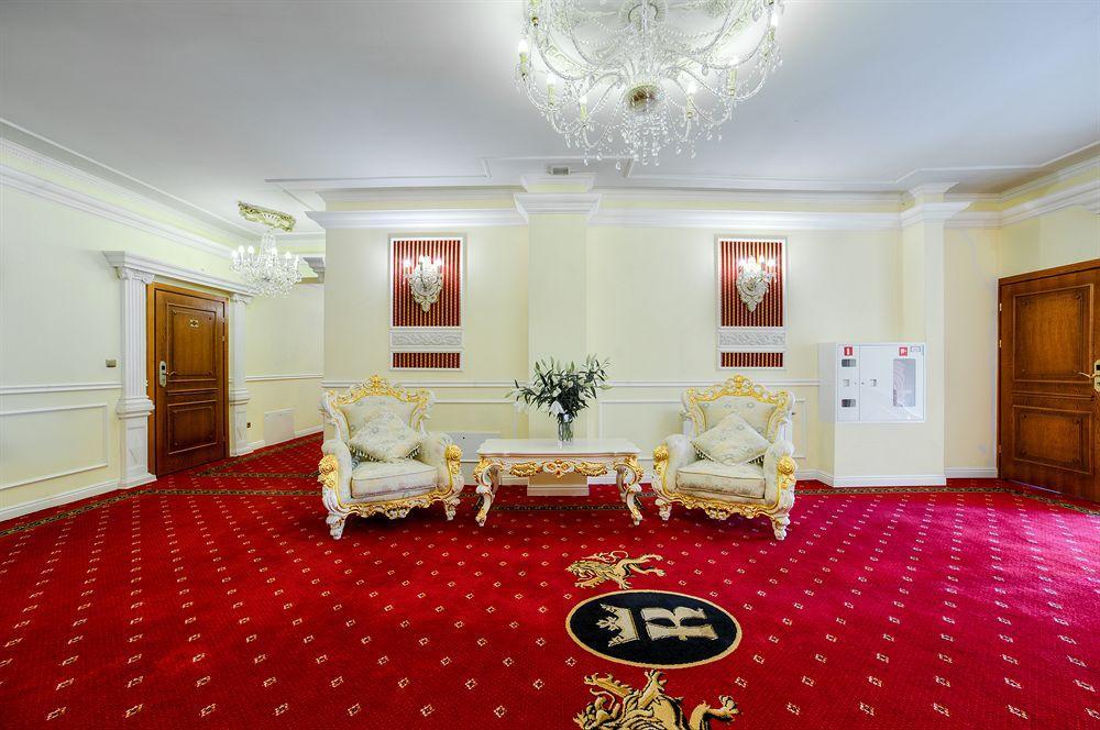 Hotel Krolewski Janów Lubelski Dış mekan fotoğraf