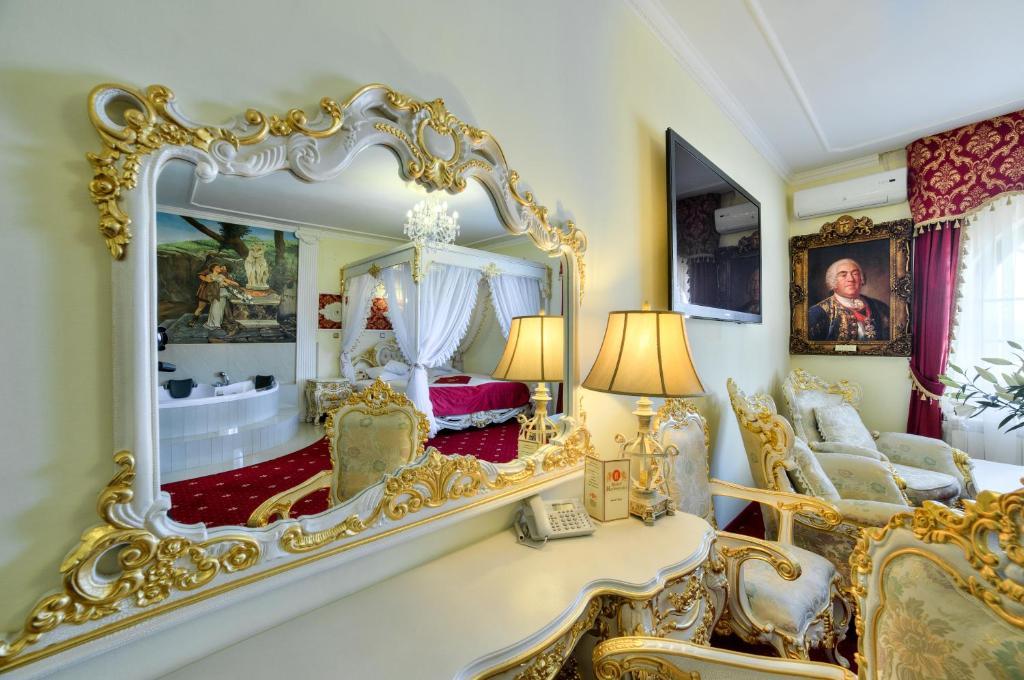 Hotel Krolewski Janów Lubelski Oda fotoğraf