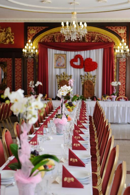 Hotel Krolewski Janów Lubelski Dış mekan fotoğraf