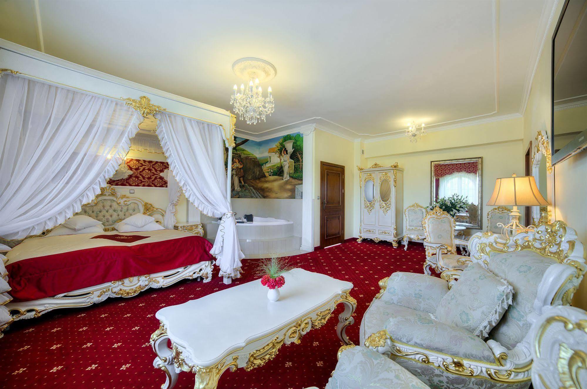 Hotel Krolewski Janów Lubelski Dış mekan fotoğraf